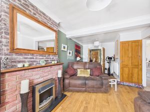 Lounge- click for photo gallery